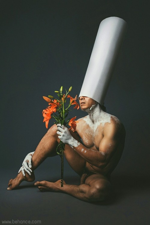 antinoo5:  amazing-menreturn: Amazing-MenReturn | http://Amazing-MenReturn.tumblr.com/Archive composition is all