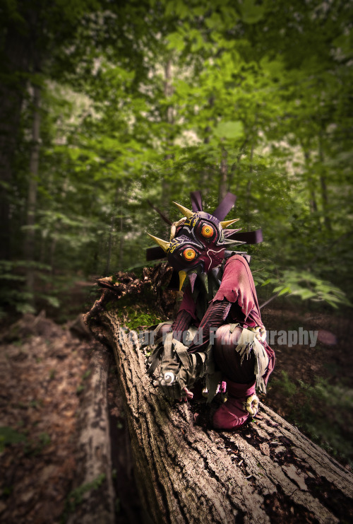 Finally got to do a shoot with my friend of her Skull Kid cosplay she recently revamped!  Cospl