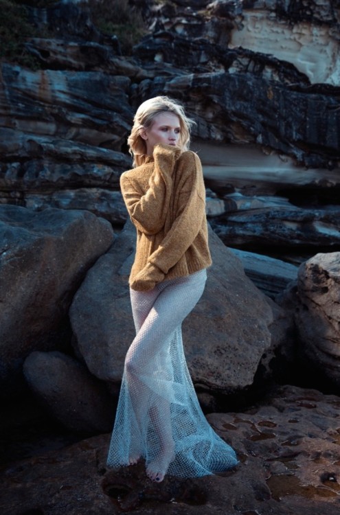 stormtrooperfashion: Anja Konstantinova in “On the Rocks” by Emily Abay for&nb