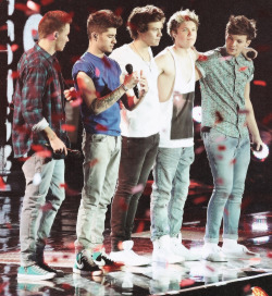 btwmalik:  One Direction at TMH first concert