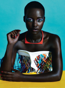  As a dark-skinned woman with short natural hair in an industry still overwhelmingly dominated by white standards of beauty Nyong’o recognizes her potential to be a mirror for other black women and inspire a new generations of actresses. Young women