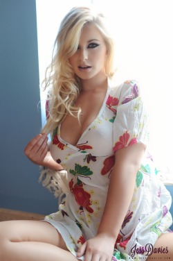 maddoglouie:  Jess Davies