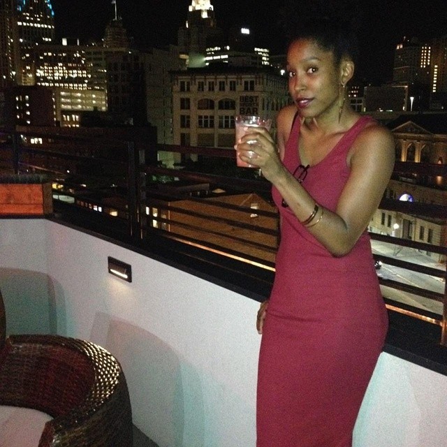 kenyabenyagurl:  #icanbeboth because I am a complex, beautiful human being. no further