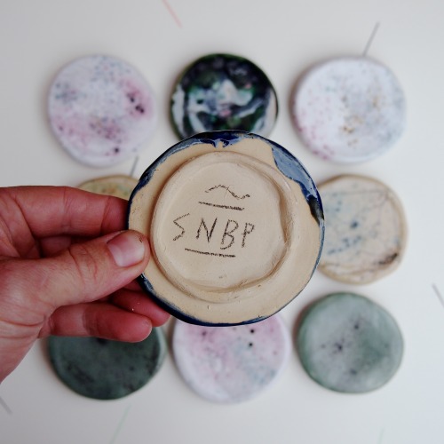 seenandmade:Edition of 10 ceramic Patties made for Sleepy Night Burger Party:http://sleepynightburge