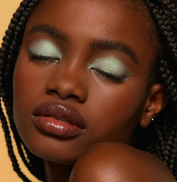 driflloon:    elizabeth ayodele for ohii beauty collection `