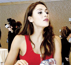 Lindsey Morgan Gifs