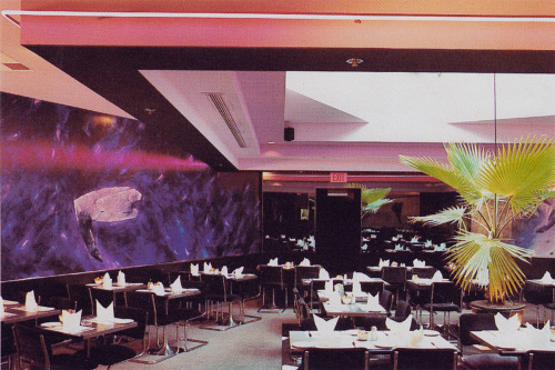 popularsizes: yonge street diner, toronto, 1985