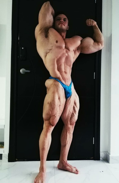 Porn justmuscle77:Esteban Fuquene is everything photos