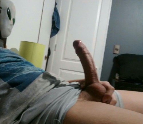 letsmegasalexandros:  mamonhot:  joa-l:  Algunas fotos mías  Esta exquisito pa darle su mamon 👅💦  OMFG.