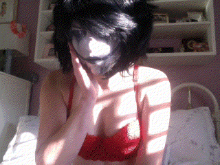 calibratemygallows:  GC: WH4T TH3?GC: WH4T 4M 1 DO1NG H3R3?GC: 4ND WHY DO3S MY F4C3 S33MS TO F33L 4LL GROSS 4ND O1LY?GC: *touches cheek*GC: G4MZ33 FUCK1NG M4K4R4!
