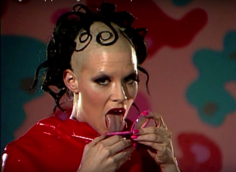 mademoiselleclipon: “Eating Makeup”  
