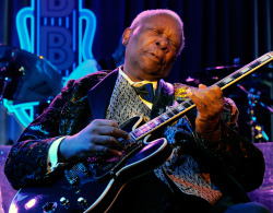 misskittymcsquirts:  The Thrill is Gone. BB King passed away at 89. You and Lucile will be deeply missed. 