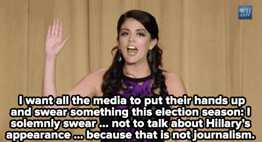 bitteroreo:  micdotcom:  Watch: Cecily Strong absolutely destroyed at the White House