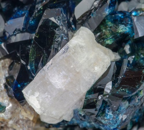 Fluorapatite with Lazulite, Quartz and Siderite - Crosscut Creek, Kulan Camp area, Rapid Creek, Daws