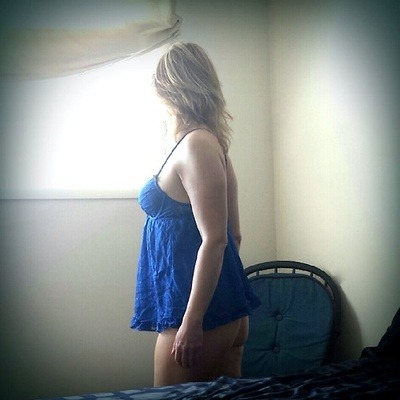 hips&ndash;dont-lie:  a little wrinkled  I like these outtakes too!