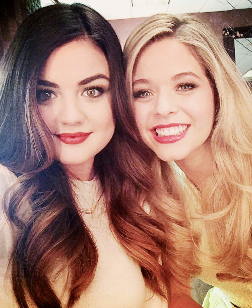 ashbzo:  lucyhale: Love my sash! @sashapieterse27 