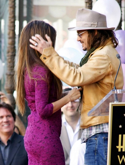 11 years ago, on April 1, 2011, Johnny Depp attended the Penélope Cruz’s “Hollywood Walk of Fame” Ce