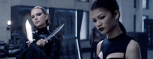roundeachtime: Meet Cut-Throat.