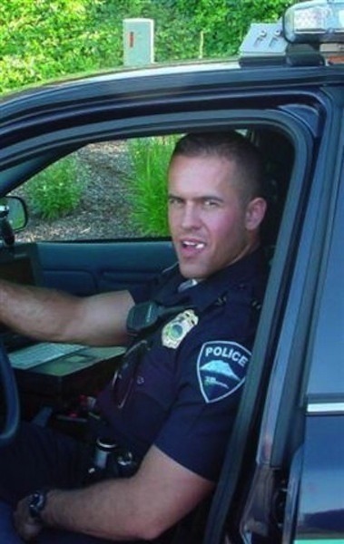 texashotmen:  Hot Cop 