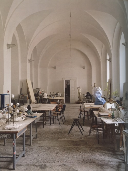robert-hadley:Accademia di Belle Arti di Napoli. Photo by Miguel Flores-Vianna