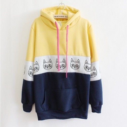 hiddenjumprope:shopharajukubaby:Kitty Print Hoodie$28I need this hoodie.