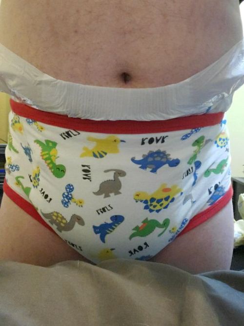 Got Diapeed Up In A Megamax XL With My Dino Training Pants. I'm Having An All Nighter Gaming Session