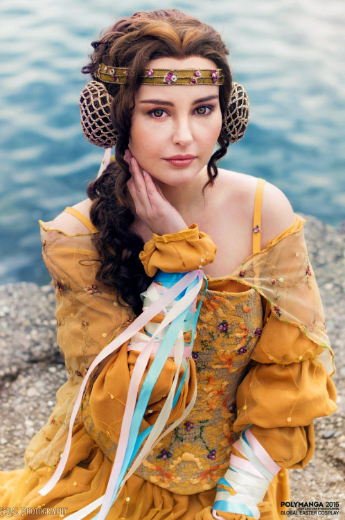 starbitcosplay:Padmé Amidala Cosplay and retouch by Starbit CosplayPhotography by P&amp;S