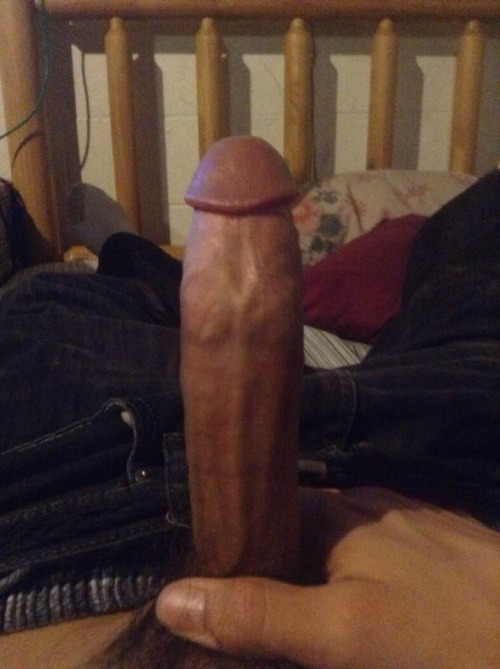 betosgaylatinmenfan:  Beto’s Cornerhttp://betosgaylatinmenfan.tumblr.com/