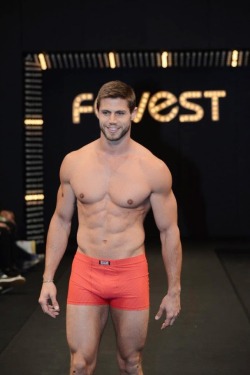 guys-with-bulges:  Jonas Sulzbach - Red Edition.