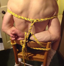 struthin:  Aspects of bondage: quick tie