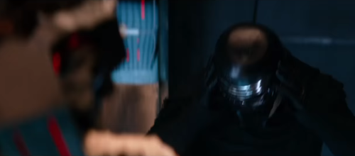 reylooo: Kylo taking off his helmet in the interrogation scene [HQ] ❤️