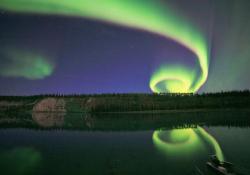 canadian-space-agency:  Amazing spiral aurora