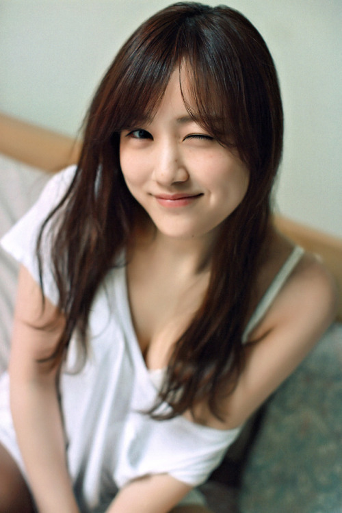 voz46: 乃木坂46 星野みなみ 1st写真集 いたずら