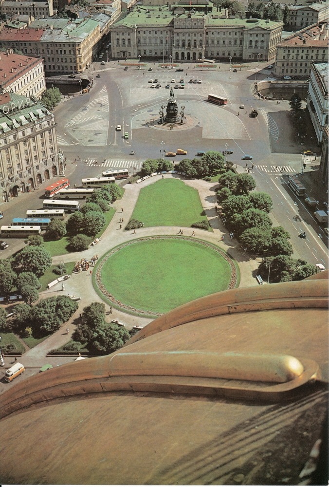 archatlas:  Postcards of Leningrad in the 1980s