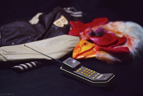 *Click* // Hotline MiamiDo you know how much fun it was to scour ebay for an 80′s phone? We have man