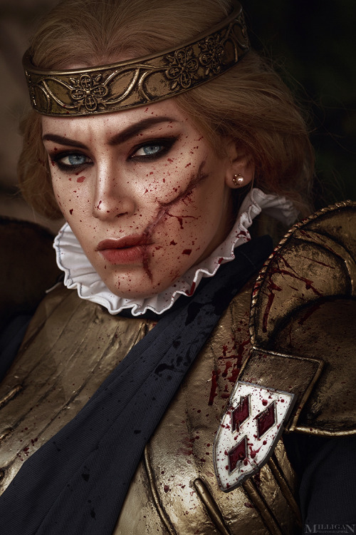 Thronebreaker: The Witcher Talesbatty_boop as Queen Meve photo, makeup by mehttps://www.instagram.com/milliganvick/