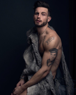 hotcelebs2000:NICO TORTORELLA