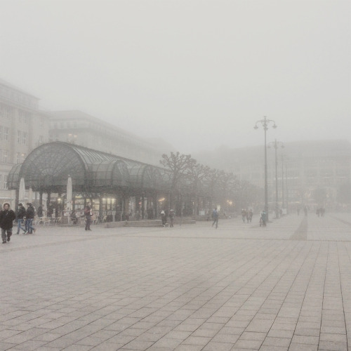 crimical:02.11.15 ☁️ foggy hamburg