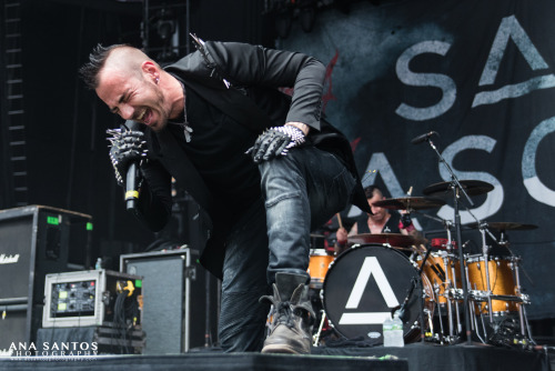 Adam Gontier of Saint Asonia // Nikon at Jones Beach Theater, Wantagh NY 07.30.16Shot for @antiherom