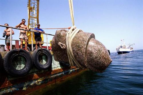 matthewsgallery: Excavation: The lost Egyptian city of Heracleion.  More here. 