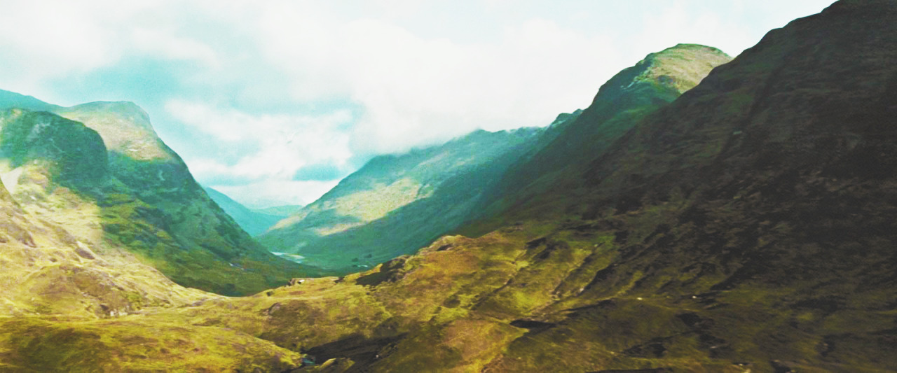 potterandgranger:  Harry Potter and The Prisoner Of Azkaban + Scenery. 