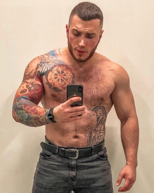 meninjockstraps.tumblr.com/post/181518495059/