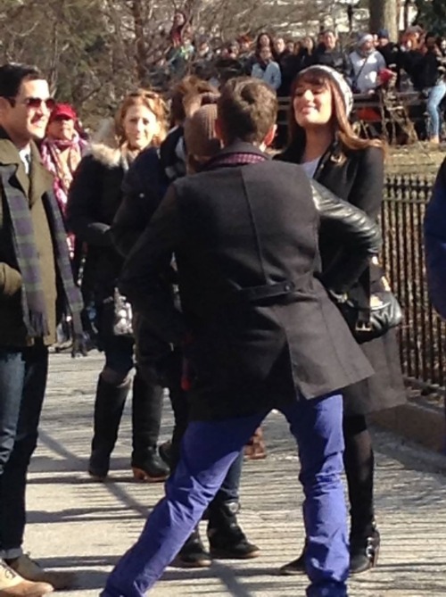 chriscolfernews: this—is-his—body: Glee at NYU!