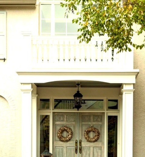Porch - Traditional Porch