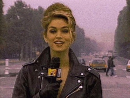 retroetic - Cindy Crawford hosting MTV’s House of Style (1992).