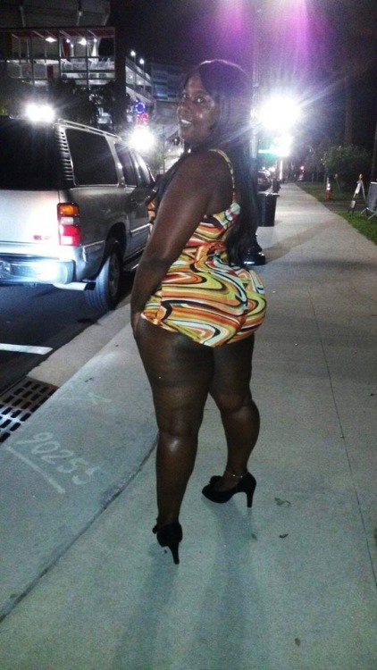 realbuttrear:  Home of the best Big Booty Homegrown Bitches on the net!!!