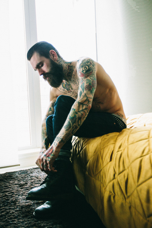 thatkindofwoman:  Not mad about this, at all.  mikelernerphotography:  Ricki Hall x London for @NevsMen (by Mike Lerner) 