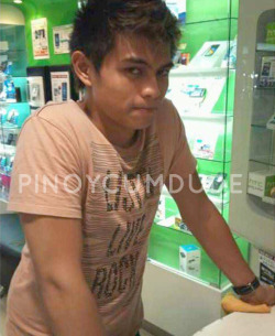 Thepinoycumdude:  Horny Student Share Your Nude Pics! Send It Here : Thepinoycumdude@Yahoo.com