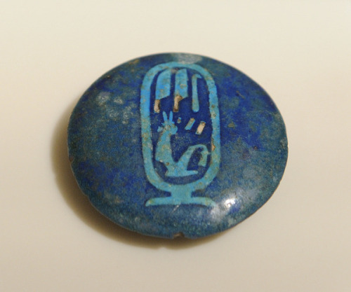 Button of a chest with the cartouche of queen Tiye. New Kingdom, 18th Dynasty, ca. 1388-1351 BC