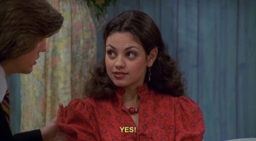 cinema-glow:That ‘70s Show season 2, episode #15 - ‘Burning Down The House’